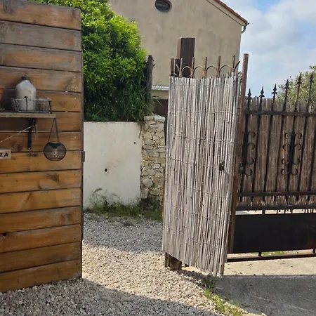 Avec Jardin Prive & Jacuzzi شقة *