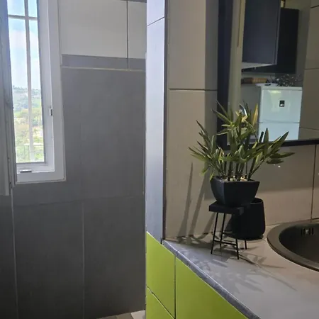 Avec Jardin Prive & Jacuzzi شقة *